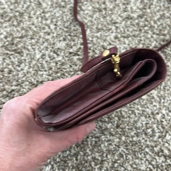 Vintage Buxton Cowhide Crossbody Wallet Purse - Picture 8 of 13